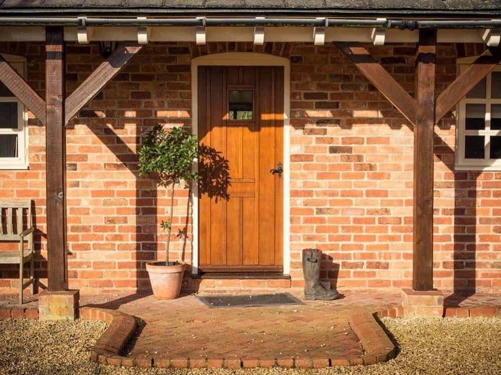 Owl Barn At The Gardens Villa Lissington Екстериор снимка