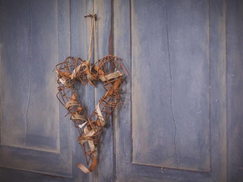 Owl Barn At The Gardens Villa Lissington Екстериор снимка