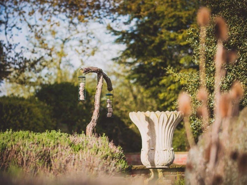 Owl Barn At The Gardens Villa Lissington Екстериор снимка
